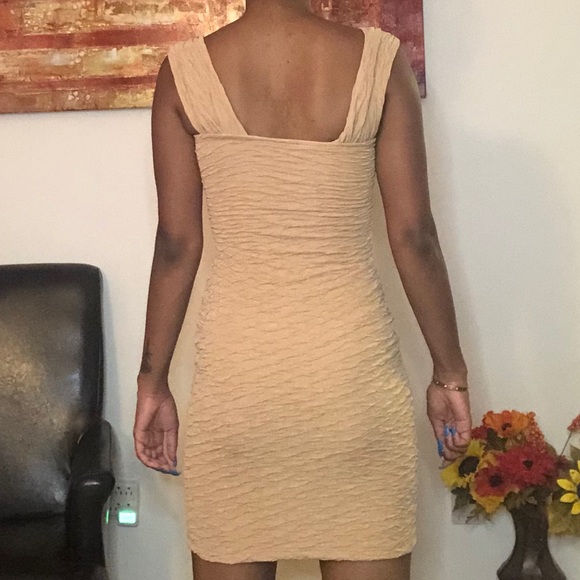 Suzy Shier Dress - Picture 4 of 5